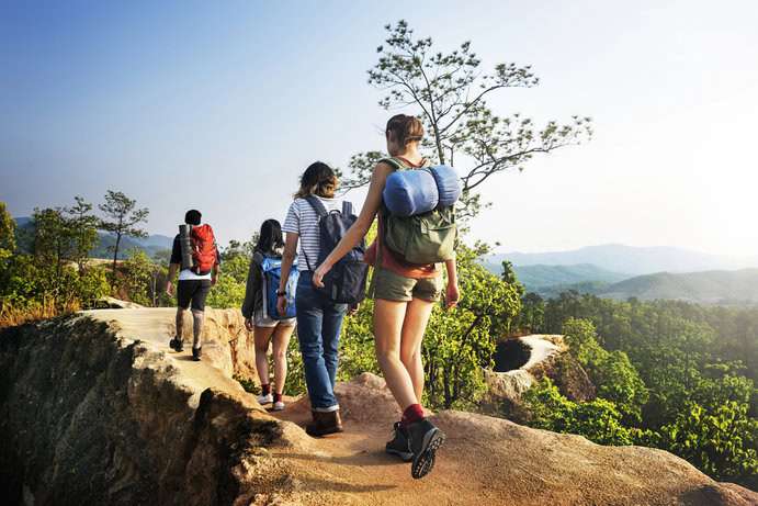 Reisegruppe beim Wandern in der Sächsischen Schweiz